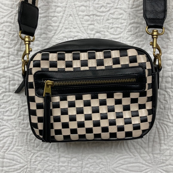 Universal Thread Handbags - Universal Thread Checkered Black and Cream Crossbody Bag Faux Leather Cute 8 x 6